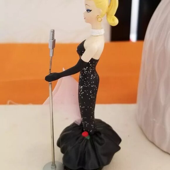 Hallmark BARBIE Solo in the Spotlight - NIB - Picture 3 of 5